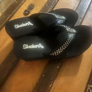 SKECHERS Cali Platform Wedge Rhinestone Sandals size 9